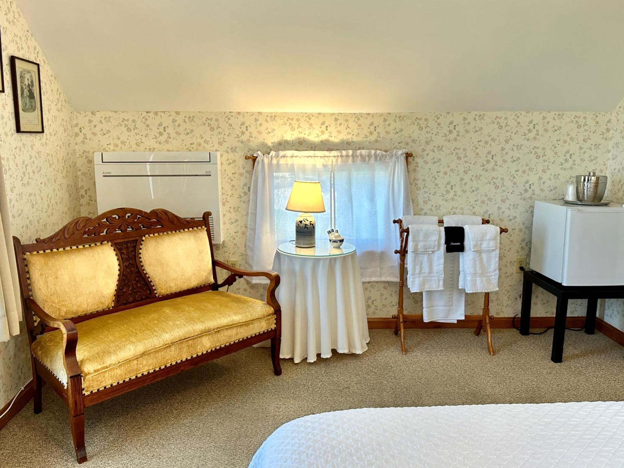 Rose Farm Inn New Shoreham Bagian luar foto